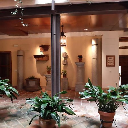 Apartamentos Nuncio Viejo Toledo Luaran gambar